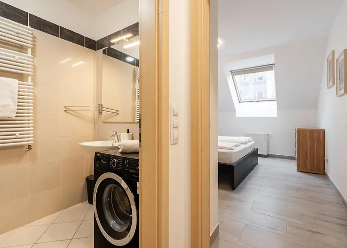 D16 - Gozsdu Garden - Location By Bqa Budapest